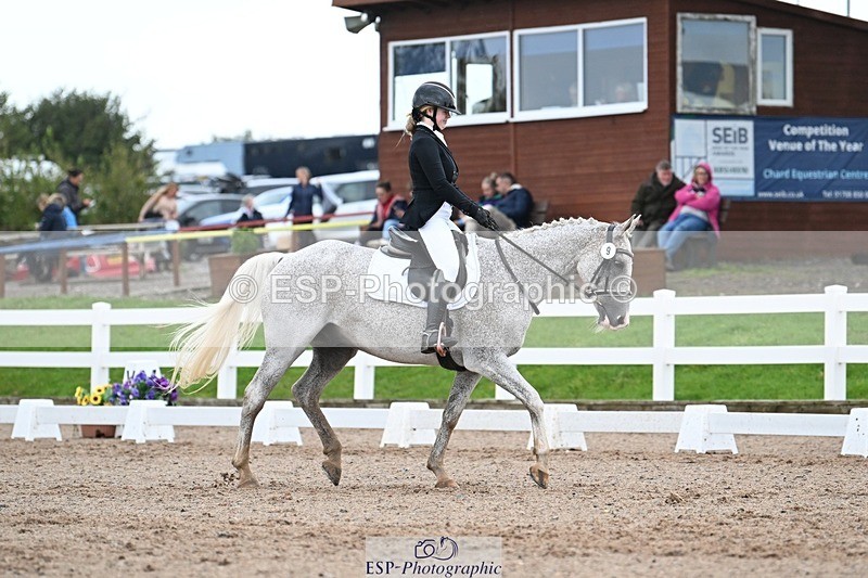 250907-125527-08480 - 009-Terri.EllawayTagula.Passion