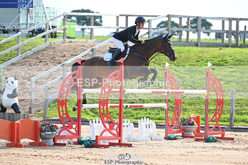 230721A-091041-04884 - Cls 2, 2 Star Small 1.30m