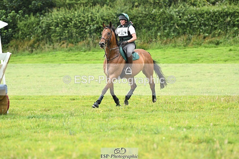 240630-152949-02575 - 704-Juliette_Huckstep-Olly_Murs