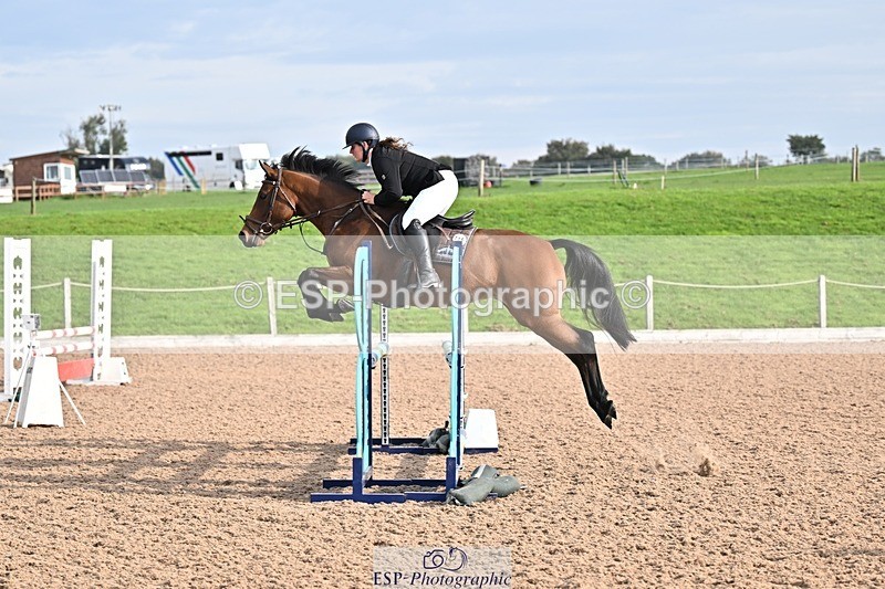 251001-100502-00010 - Clear Round and British Novice 90cm