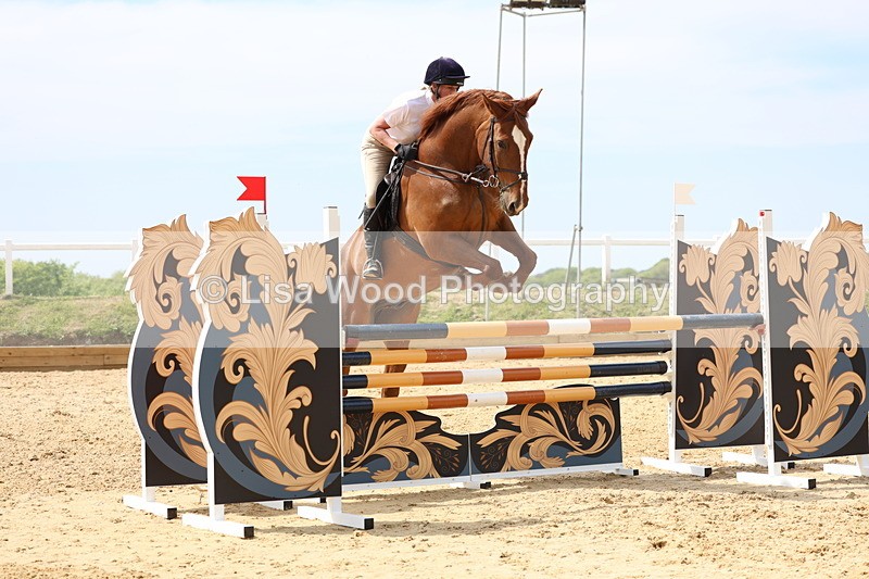 3E7A7189 - Class 7: Senior Newcomers/1.10m open