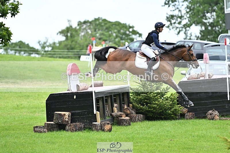 240525-160557-17437 - 240-KINDA_CORVETTE-Dani_Evans