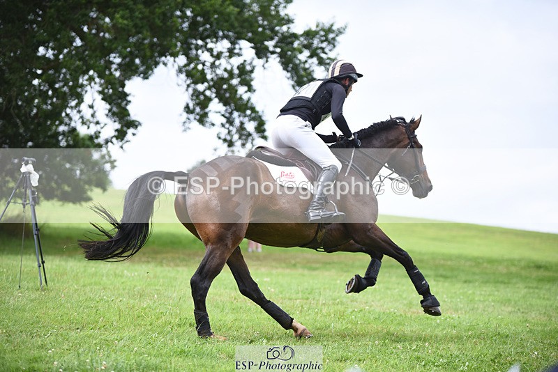 240804-122624-12686 - 320-Tom_Rowland-VICTOREMZ_MISSION