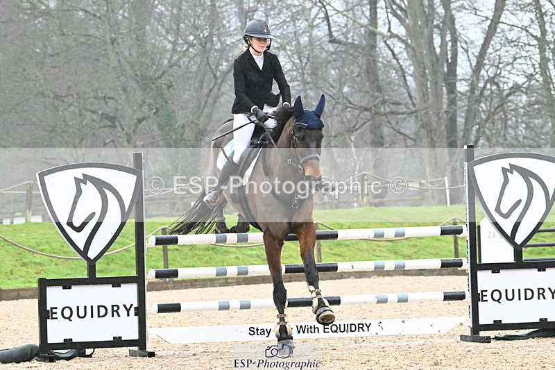 250215A-131015-00880 - Cls 4 Newcomers and 1.10m Open