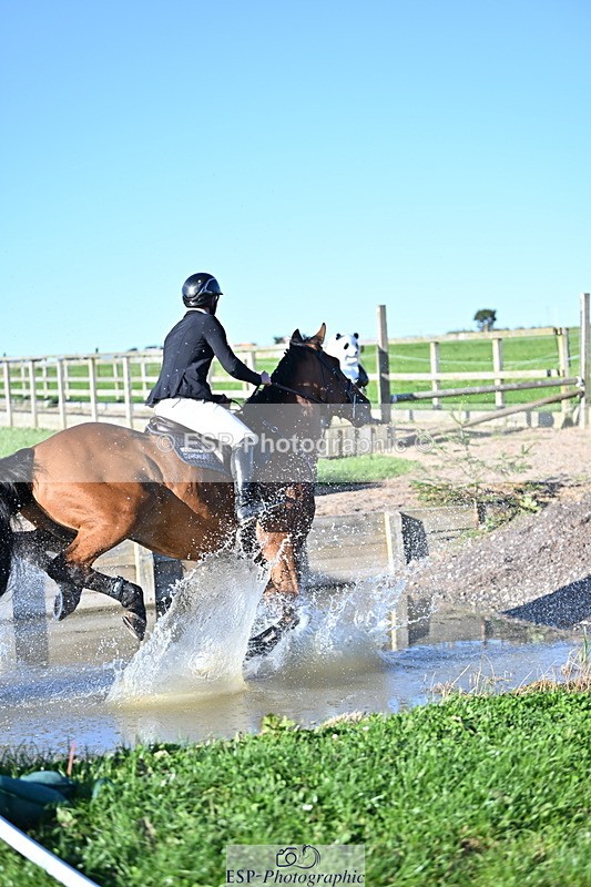 240912A-174150-02744 - Cls 7 Snr 90cm Open Speed Derby