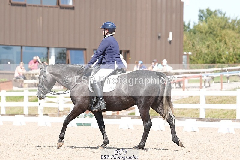 250817-143332-10989 - 206-Mel.NorthwoodBarnridge.Flying.Solo