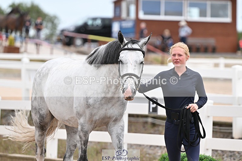 250716-155815-02307 - Trot Up 3.30 to 4.30