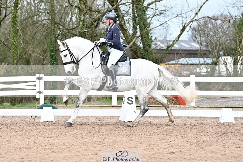 240218A-131117-07572 - 120-PAULA.LEE-Deseado.Santo