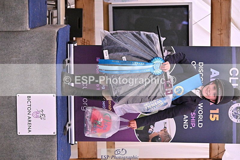 260828A-181523-23573 - All Showjumping Presentations