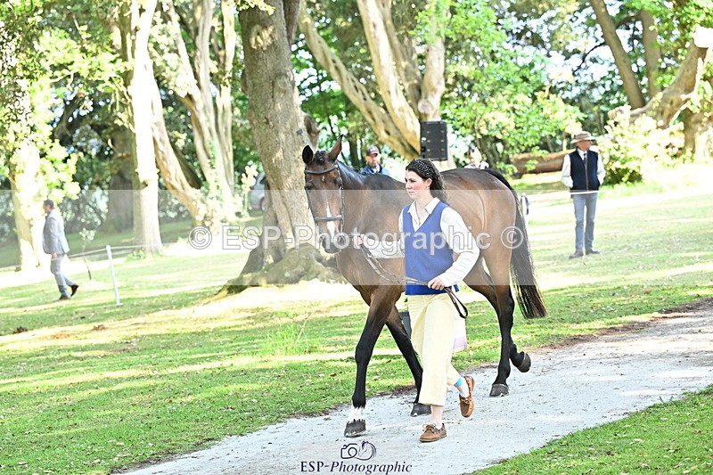 250521A-165657-01423 - C-274-Bizzy.Loffet-LONGBROOK.CHILLI.FLOWER