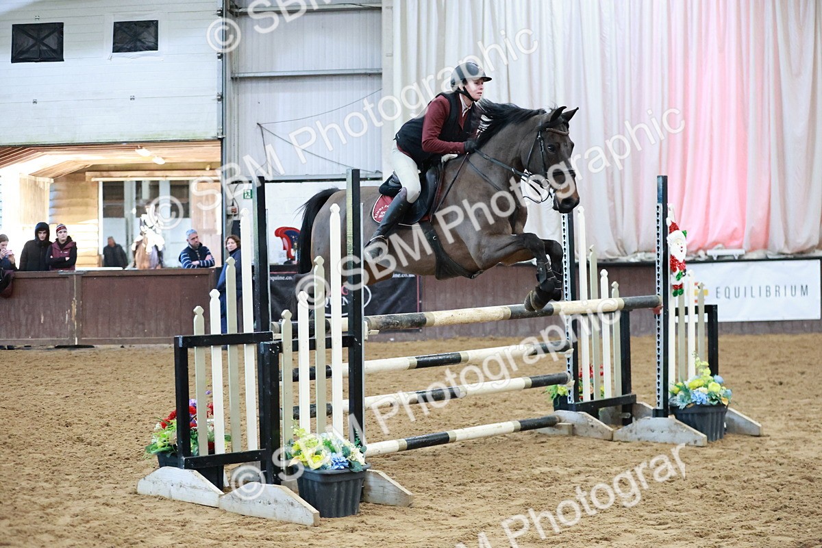 SBM_001292 - Class 4 - Senior Newcomers 1.10m