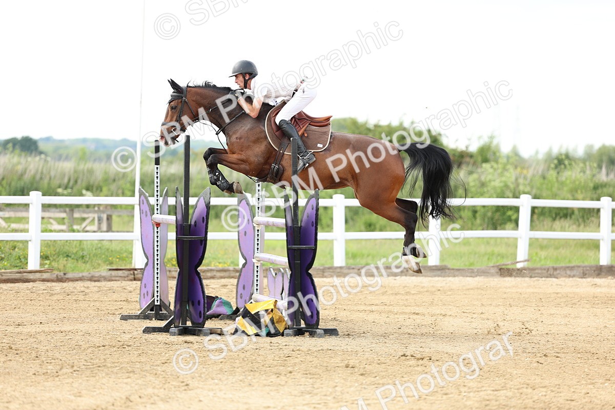 SBM_006323 - Class 20 - Senior Foxhunter - 1.20m