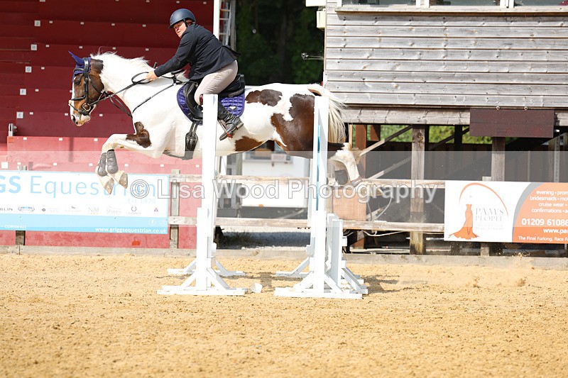 3E7A1279 - Class 14: Senior 1.15m Open