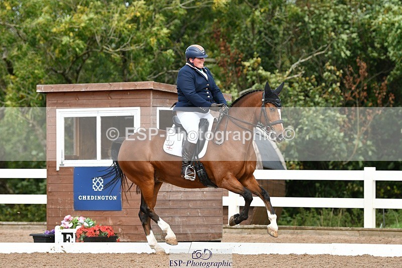 250906-112224-00983 - 041-Victoria.BradfordKenniford.flash.dancer