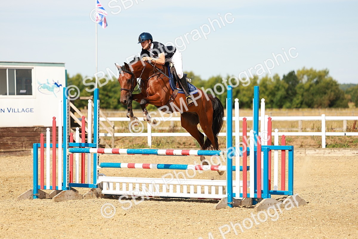 SBM_002721 - Class 9 - Senior British Novice - 90cm