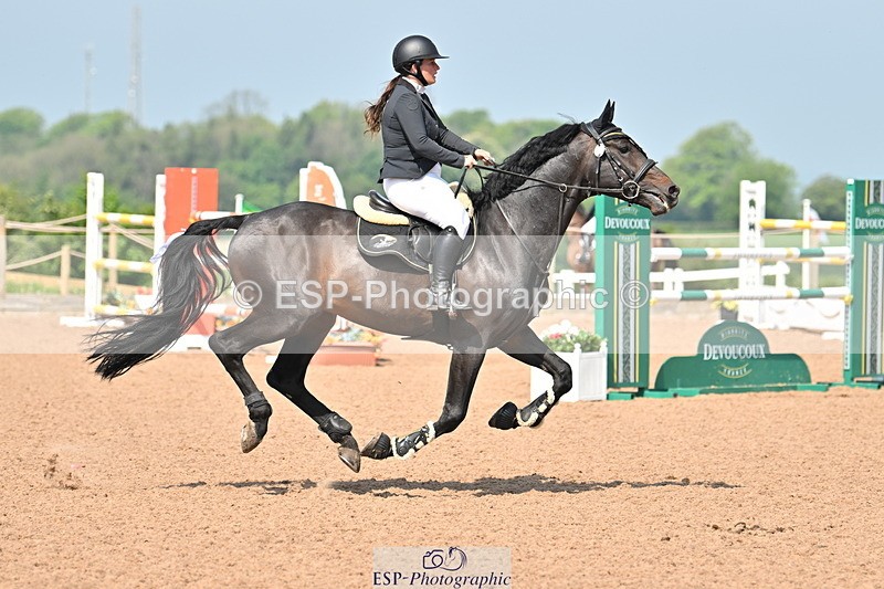 240512A-105328-17406 - Cls 48 National 1.30m Open