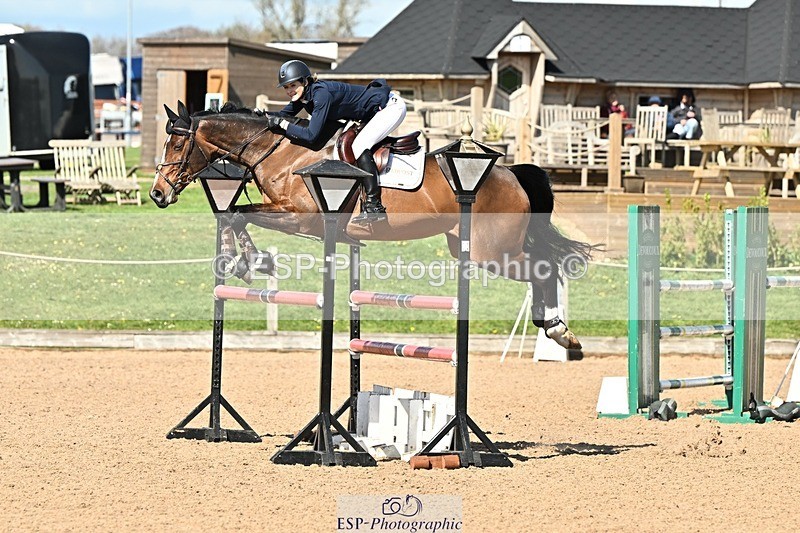 250416-152041-01694 - Cls 6 Foxhunter and 1.20m