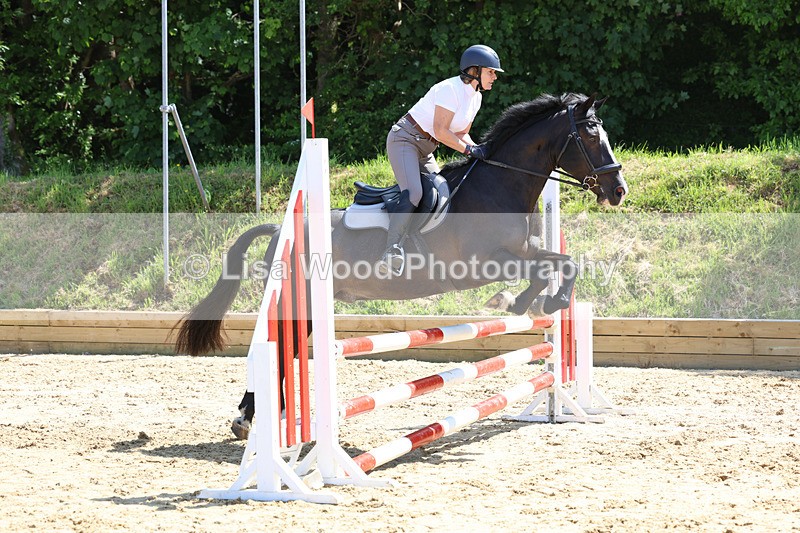 3E7A9722 - Class 8: Senior 80cm