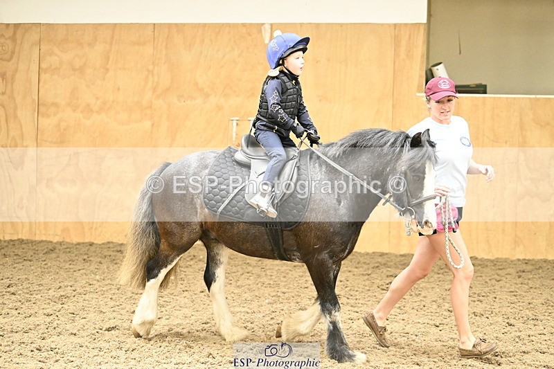 240728B-143019-00586 - Theo and Gemma's Groups Indoor