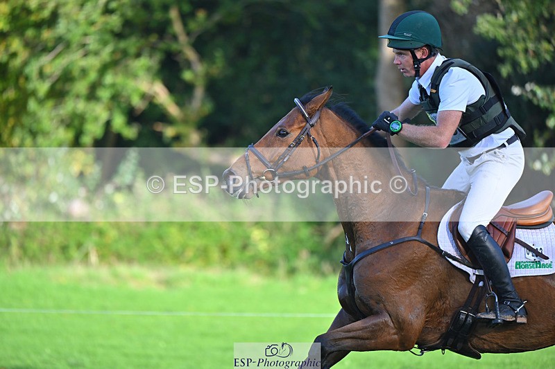 241025-144332-09331 - 233-Padraig.Mccarthy-LADY.OPHELIA