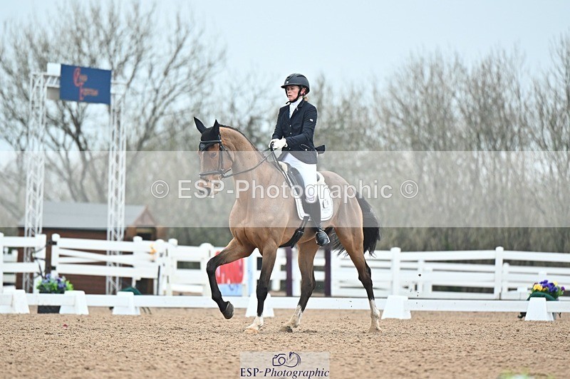 250214-134935-02012 - 217-Yasmin.Olsson-Sanderson-Top.Biats