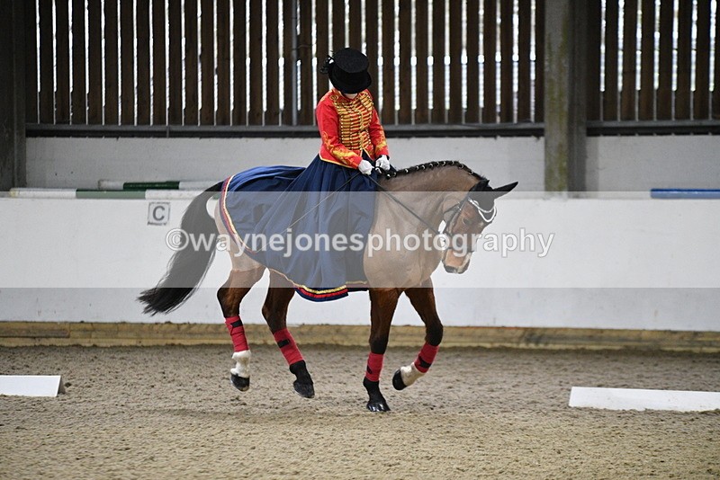 WJ5_9365 - Time 13:04 to 13:41 Fancy Dress DTM