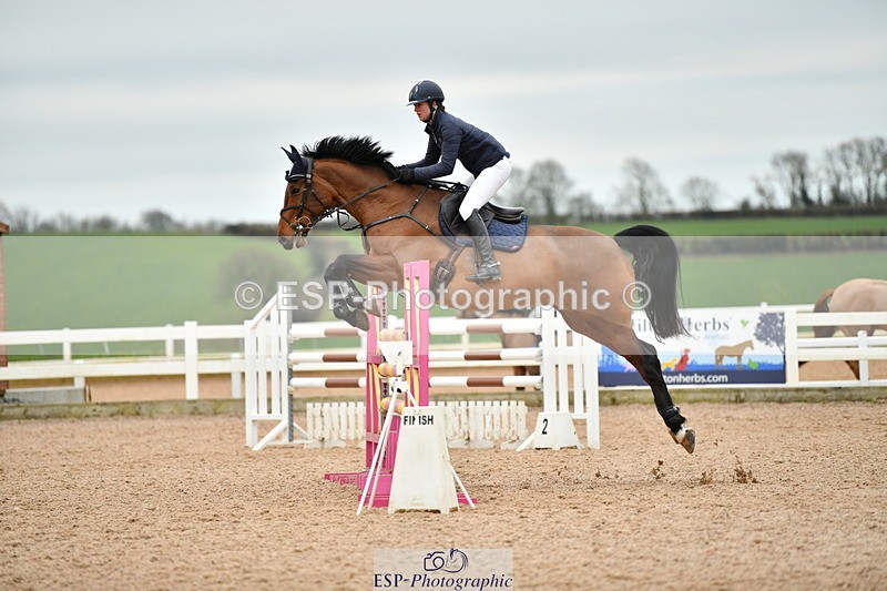 240112A-141200-01111 - Cls 6 Foxhunter and 1.20m Open