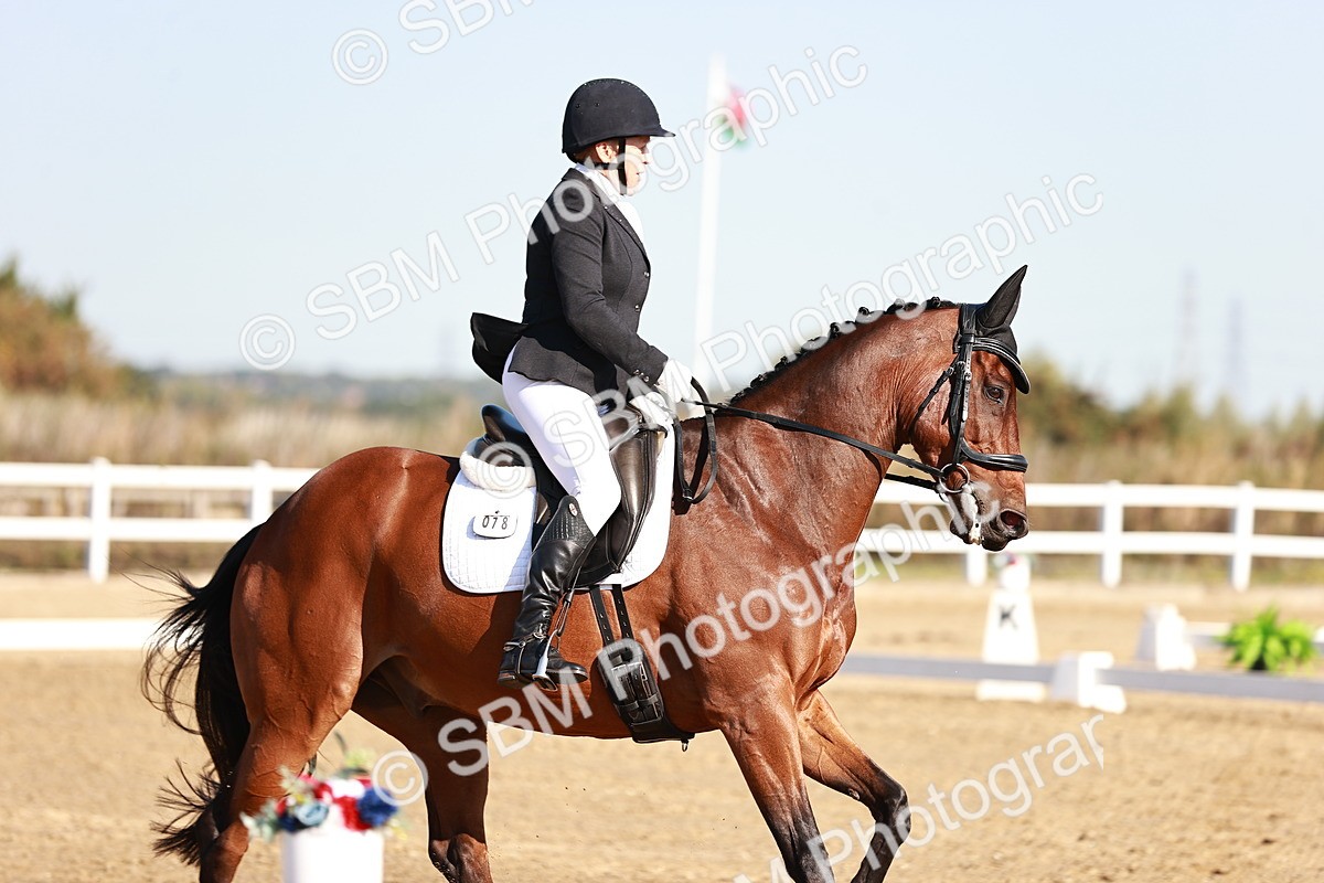 SBM_004265 - Class 12 - Novice 5 - 9.07-10.10