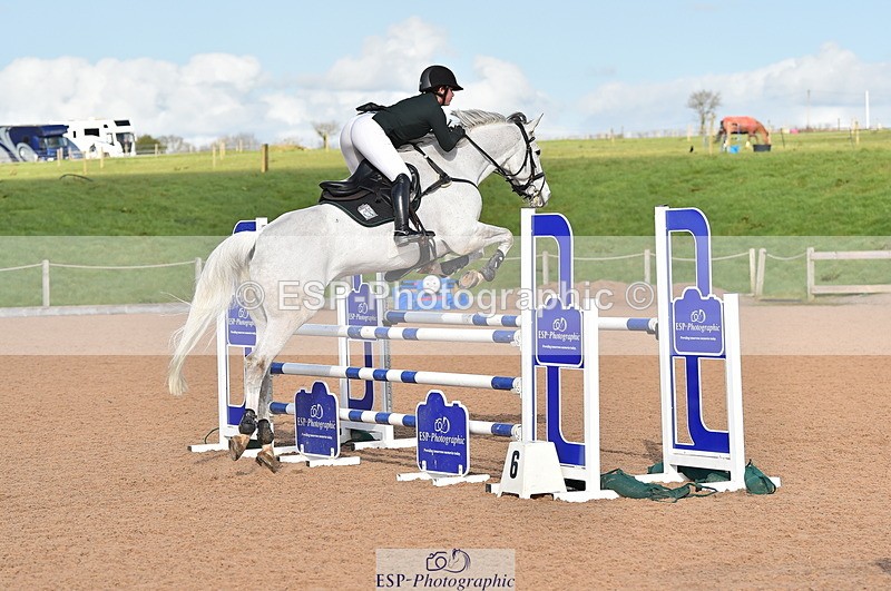 240306A-142706-01655 - Cls 4 Newcomers and 1.10m Open