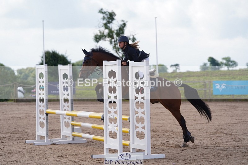 240713A-094946-00118 - Cls 3 A&B Pony BN & 80cm Open