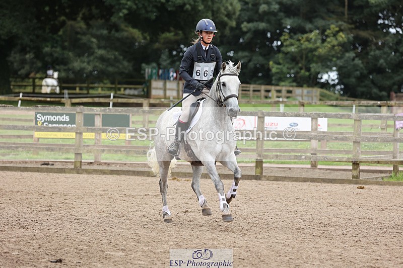 240804-145546-16158 - 663-Emma_Langfjord-Friend-MOUNTROSS_FIONN