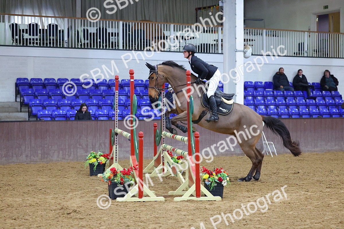 1I0A5005 - Class 9 - Senior Newcomers/ 1.10m Open