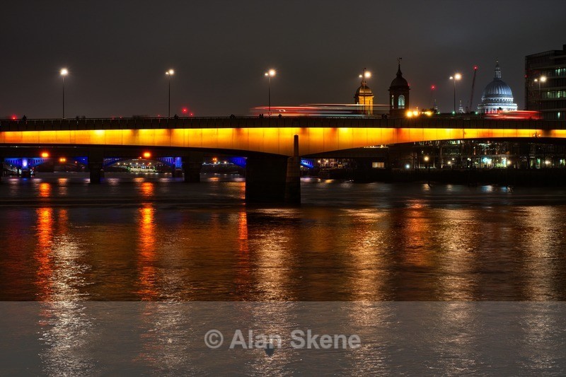 DSC00041 - London low light