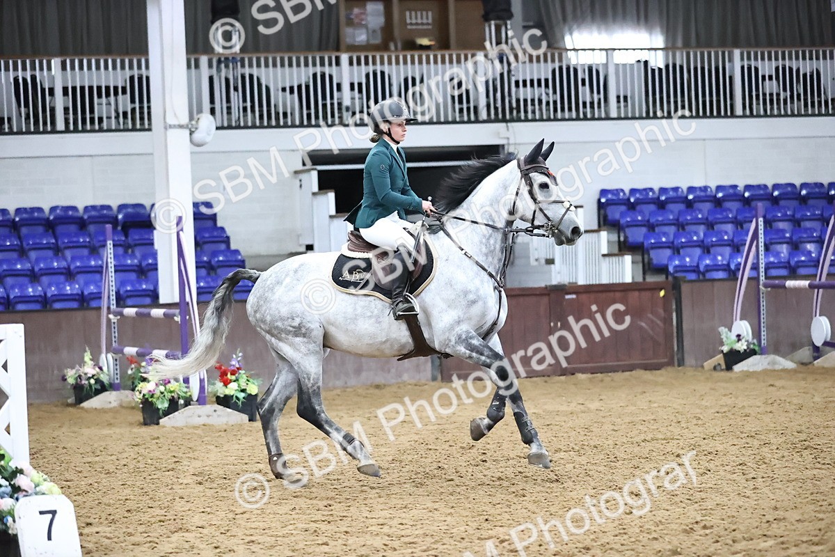 SBM_003218 - Class 11 - Senior Newcomers 1.10m