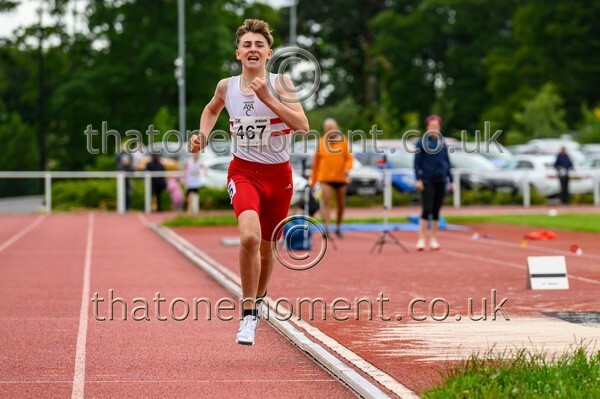 ComMast25-912651 - Track Male Set Two