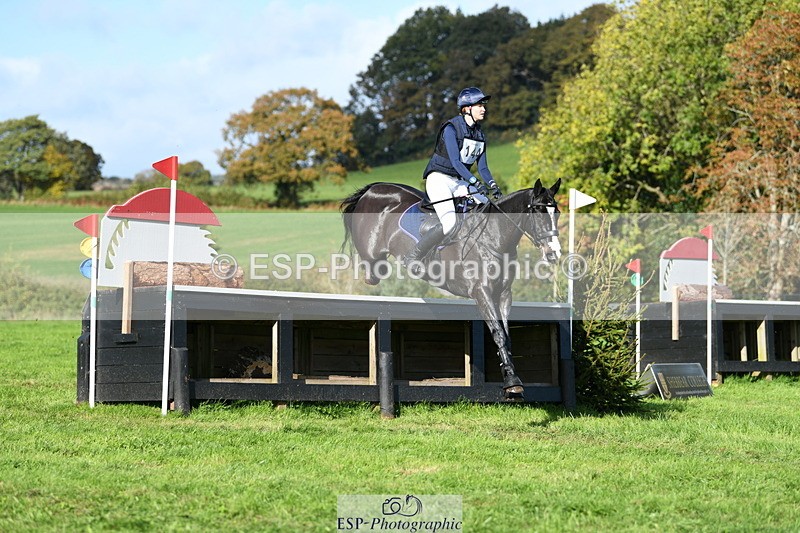 251024A-125117-11743 - B-144-Annabel.Carthy