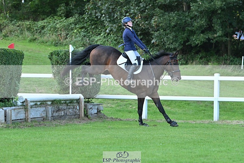 230909-184754-08126 - Cls 14 Snr 1m Derby