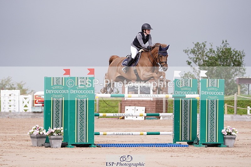 240720A-093624-13853 - Cls 3, 3 Star Small Tour 1.40m