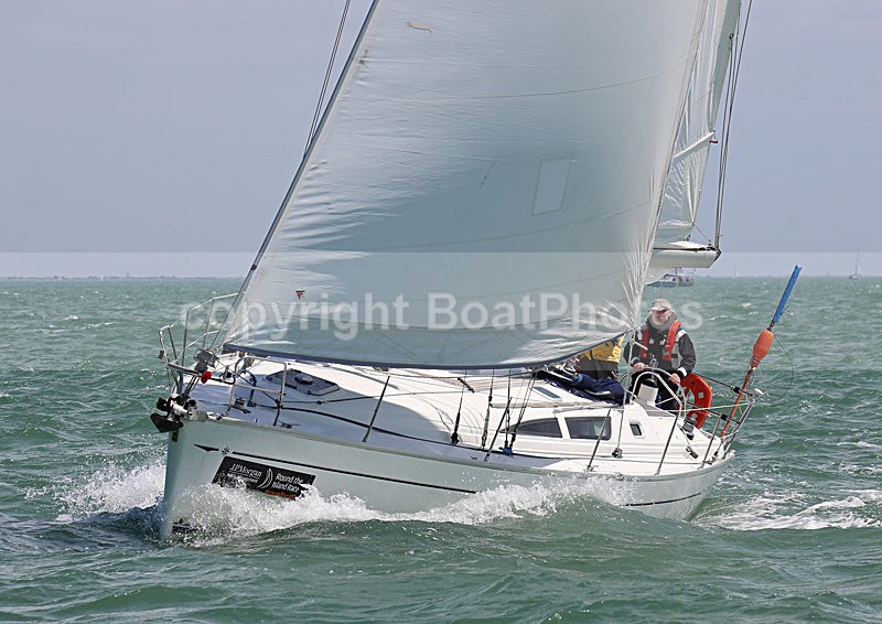 130601 GBR9080T WT7A0225 - ROUND THE ISLAND RACE - 1st June 2013