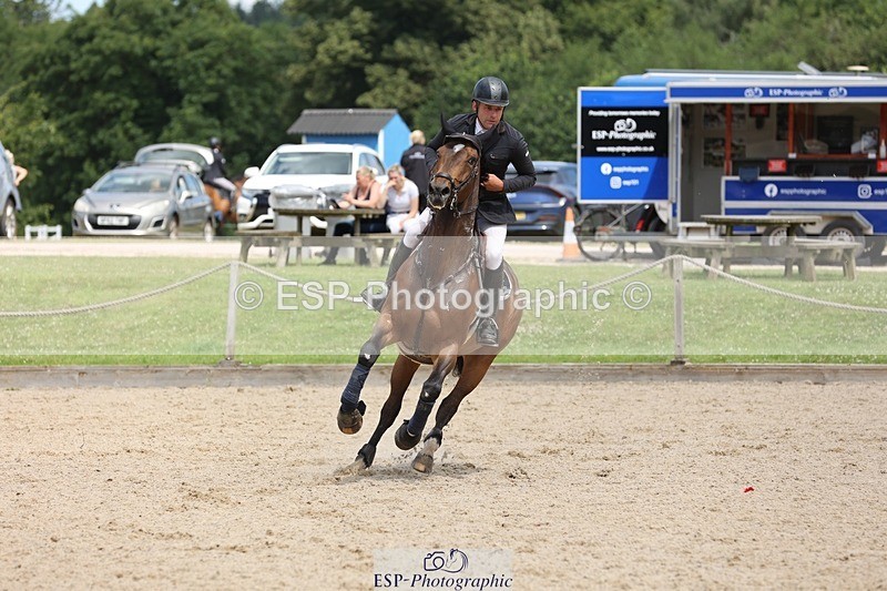 240711-120315-26536 - Cls 121 1.10m Open