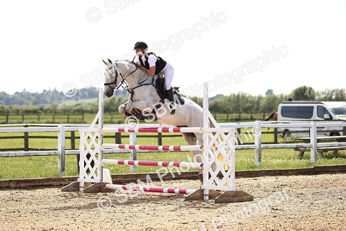 SBM_003012 - Class 5 - Senior Foxhunter - 1.20m