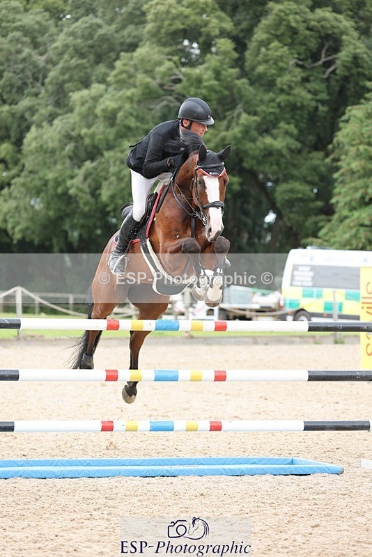 240711-151735-28846 - Cls 124 Foxhunter