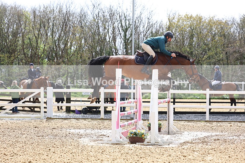 3E7A1727 - Class 7: Senior Newcomers/1.10m open