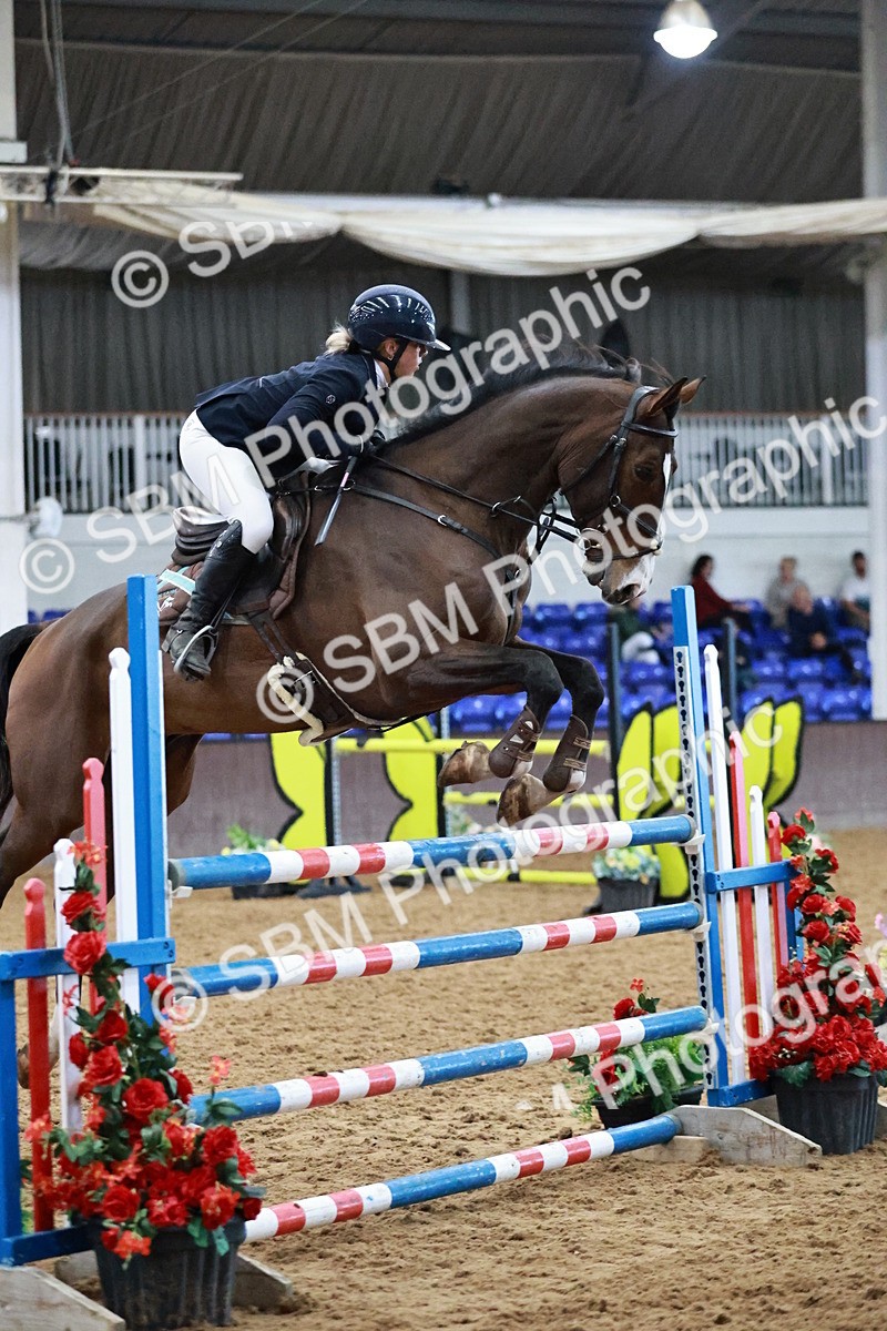 SBM_001842 - Class 5 - Senior Foxhunter 1.20m