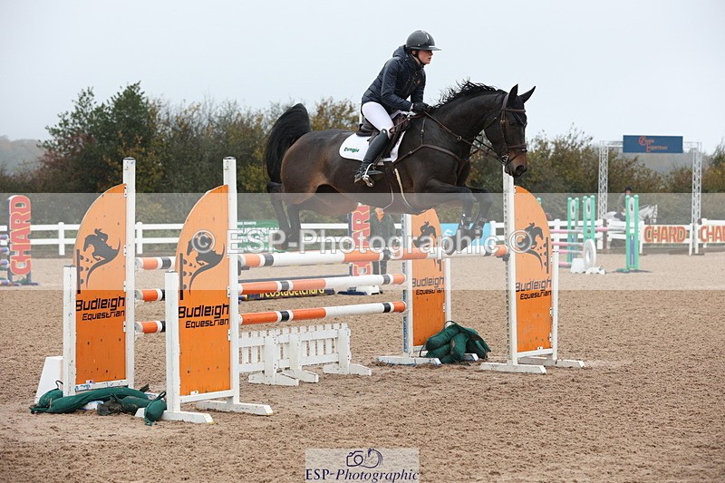 231112A-131631-04372 - Cls 20 Newcomers & 1.10m Open