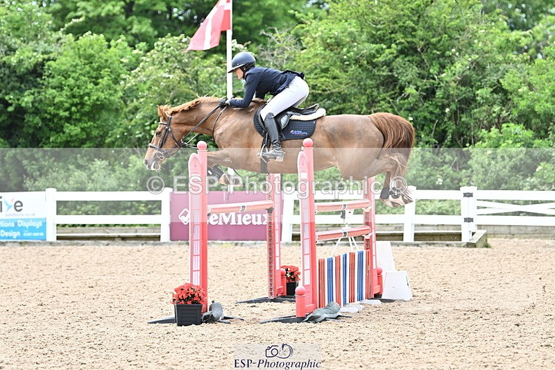 240523A-131839-01935 - Cls 4 Snr 1.20m Open