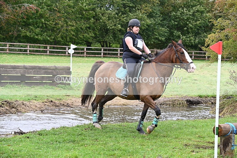 WJ6_5047 - Time at Photographer 12:17 to 12:30