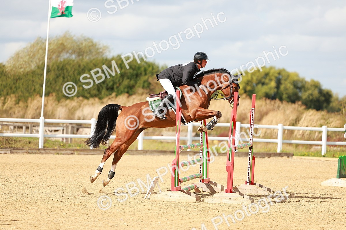 SBM_001234 - Class 4 - Senior Newcomers - 1.10m