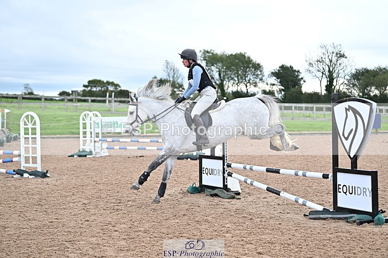 241012A-104127-00365 - 70cm