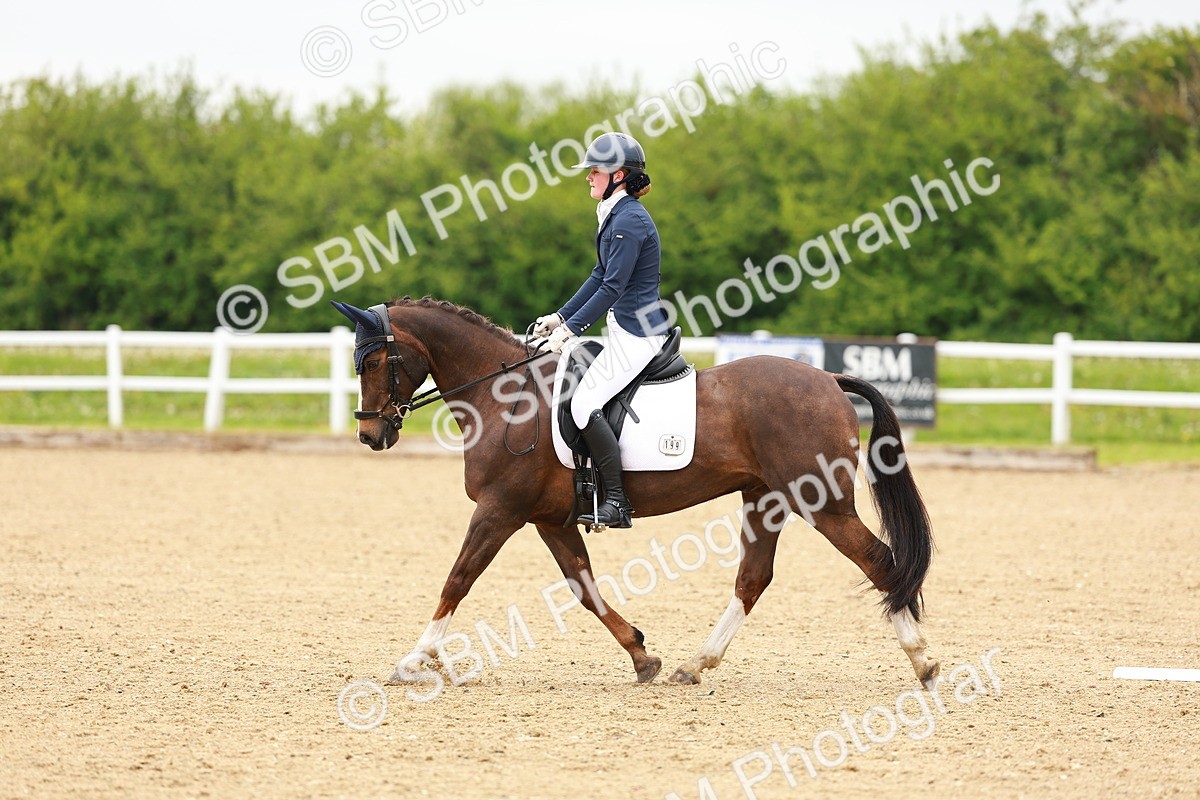 SBM_004978 - Class 15 - Novice 5